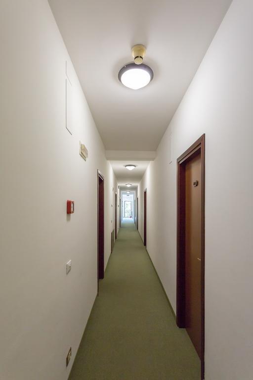 Hotel Krizman モンルピーノ エクステリア 写真