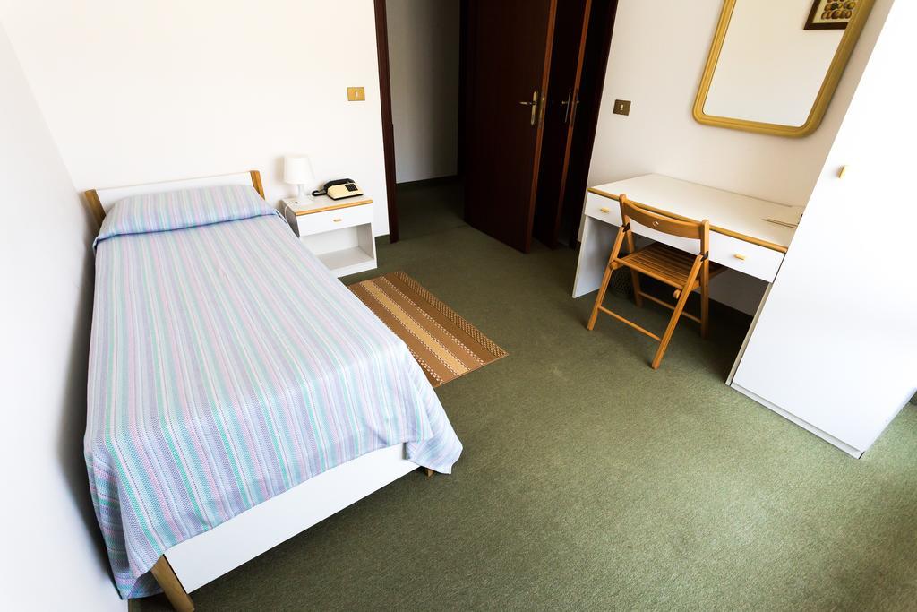 Hotel Krizman モンルピーノ 部屋 写真