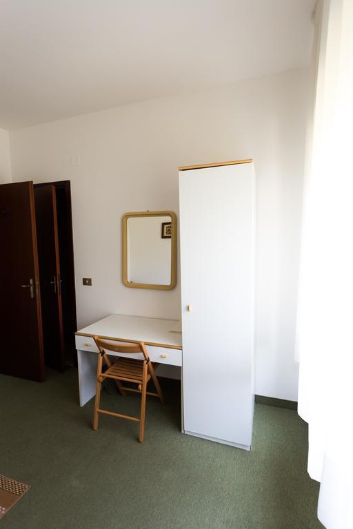 Hotel Krizman モンルピーノ エクステリア 写真